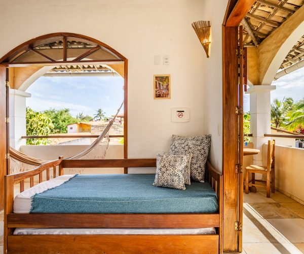 Apartamento Estúdio com Varanda